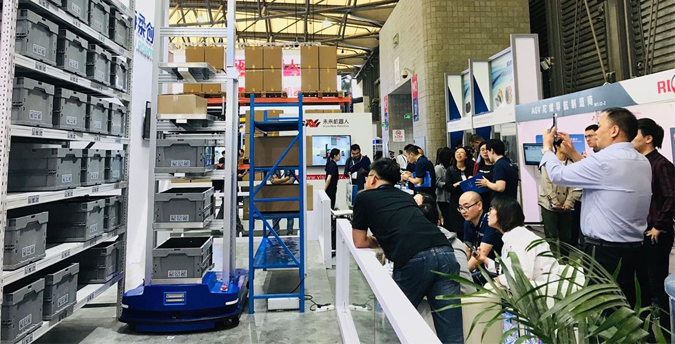 HAI ROBOTICS on CeMAT logistics show.jpg.jpg